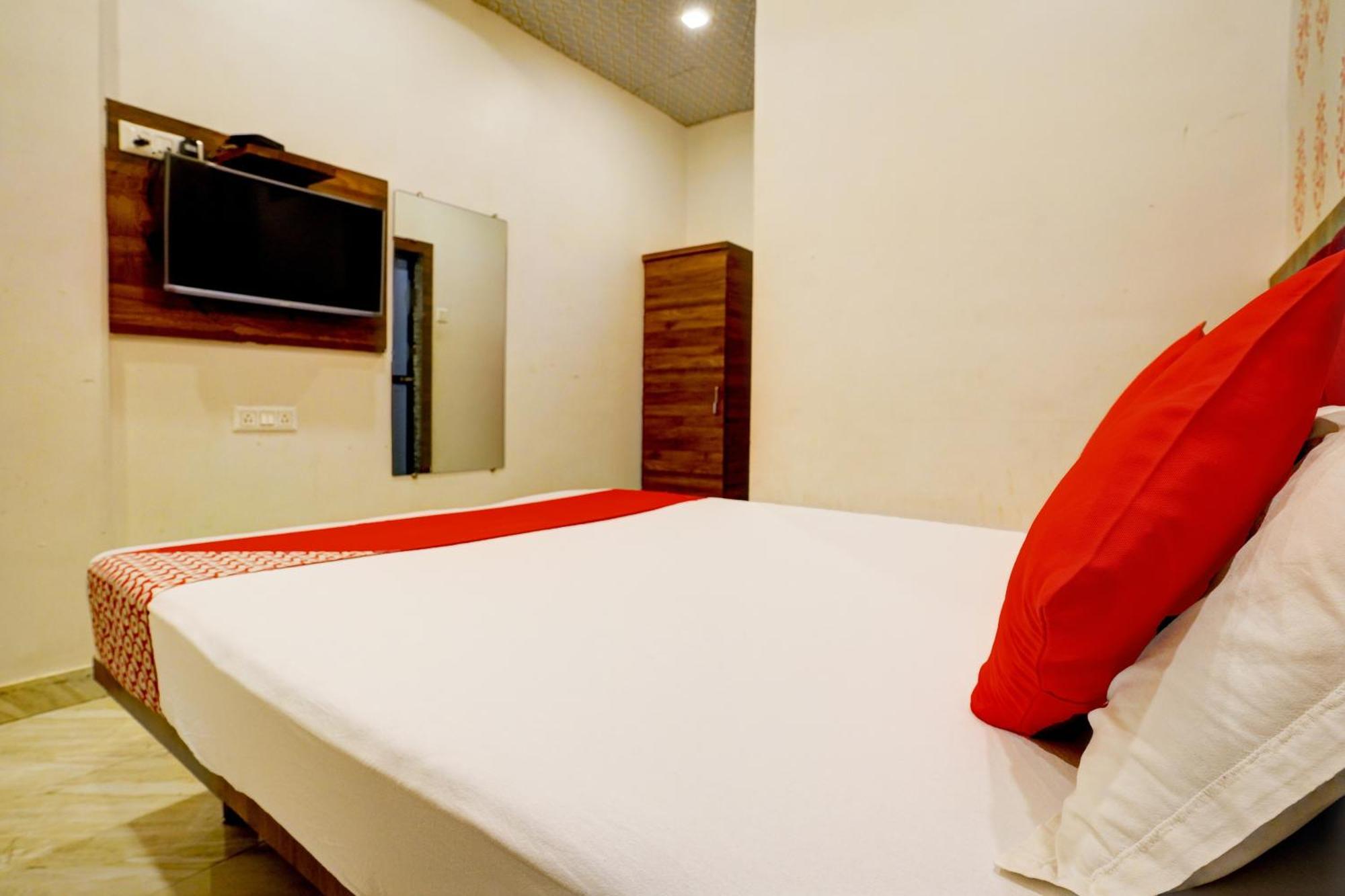 Hotel Aga Begs Mumbai Ngoại thất bức ảnh